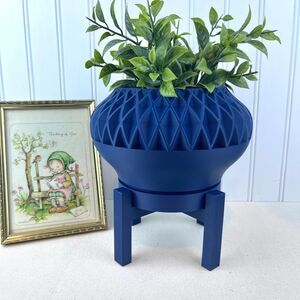Geometric Indoor Planter Pot, Ersos Planter Pot, Drainage Tray and Stand